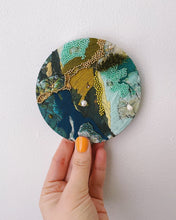Load image into Gallery viewer, Peridotite
